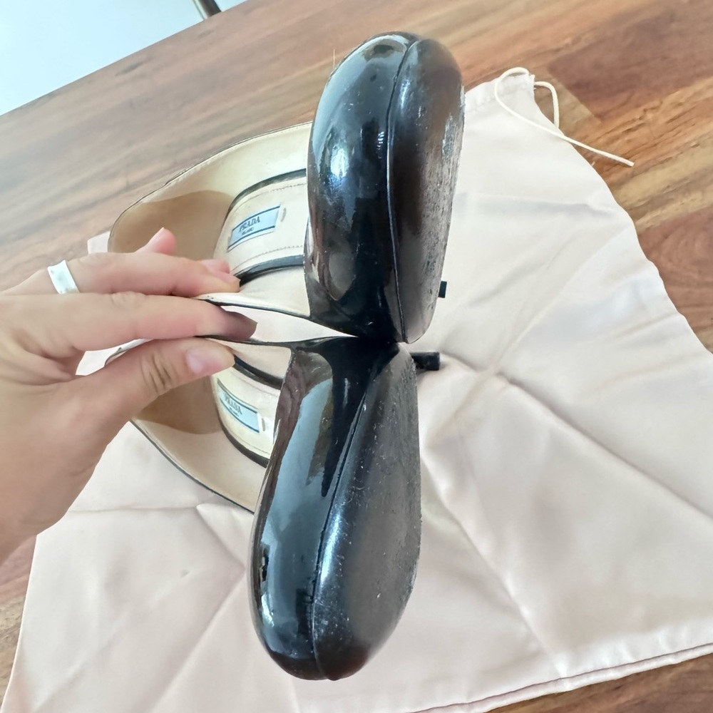 PRADA Pumps - Picture 4 of 5